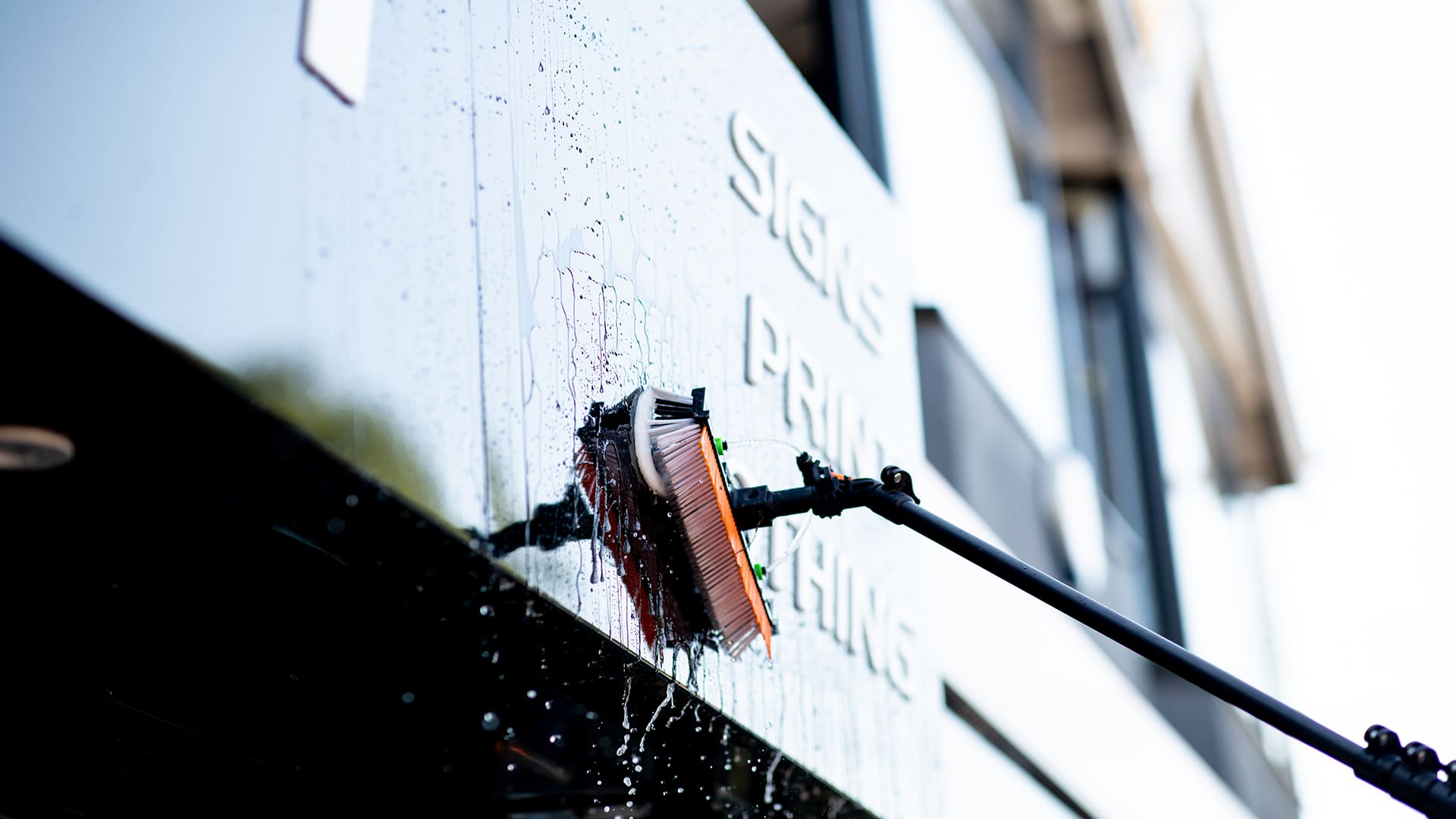 Signage Cleaning